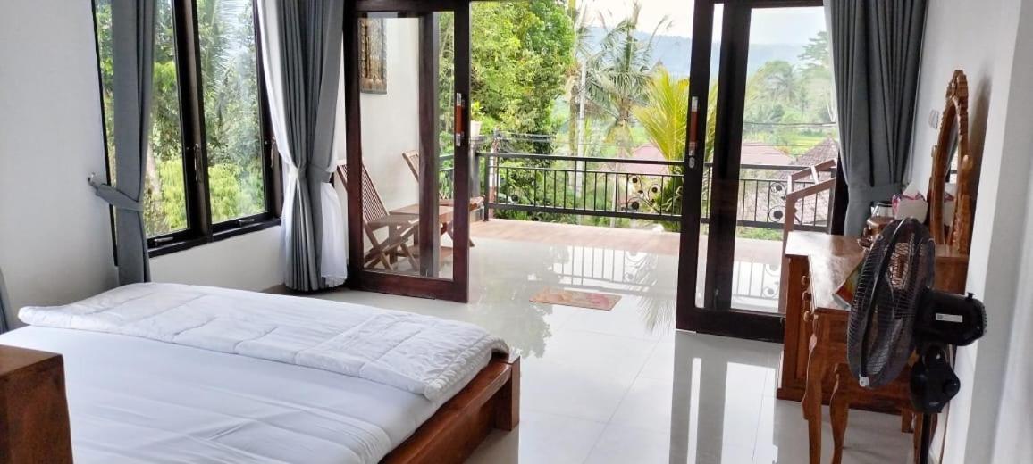 Giri Swari Homestay Sidemen  Εξωτερικό φωτογραφία
