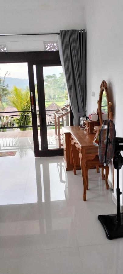 Giri Swari Homestay Sidemen  Εξωτερικό φωτογραφία